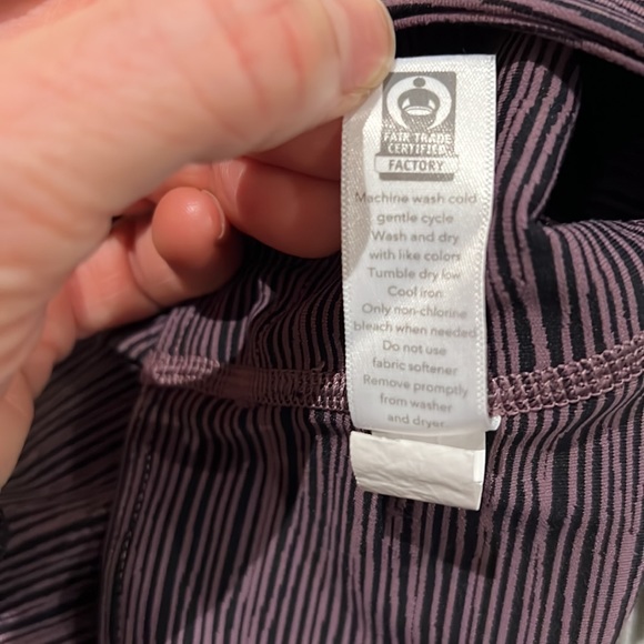 Athleta striped capri leggings - Picture 7 of 7